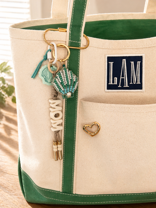 MOM bag Charm